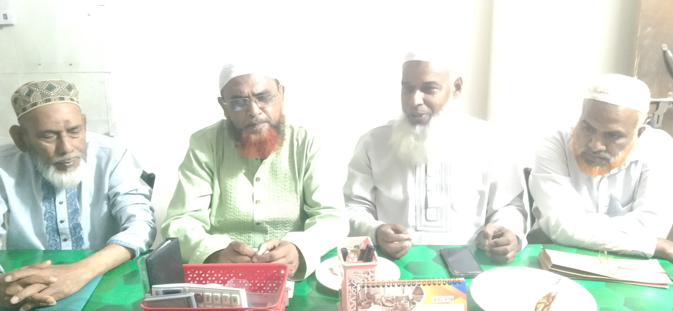 ২৬শে মার্চ জাতীয় স্মৃতি সৌধে বিরোধীদলীয় নেতার আগমন উপলক্ষে সংবাদকর্মীদের সঙ্গে জামায়াতে ইসলামীর মতবিনিময় সভা অনুষ্ঠিত