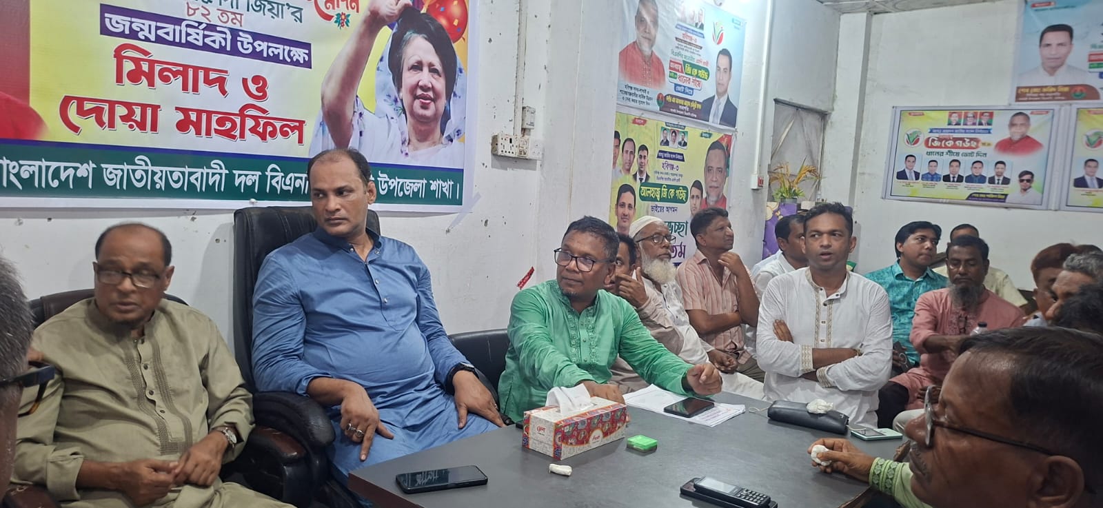 দুর্গাপূজা উপলক্ষে লাখাইয়ে বিভিন্ন পূজা মণ্ডপ কমিটির সভাপতি ও সাধারণ সম্পাদক, সাথে বিএনপি মতবিনিময়
